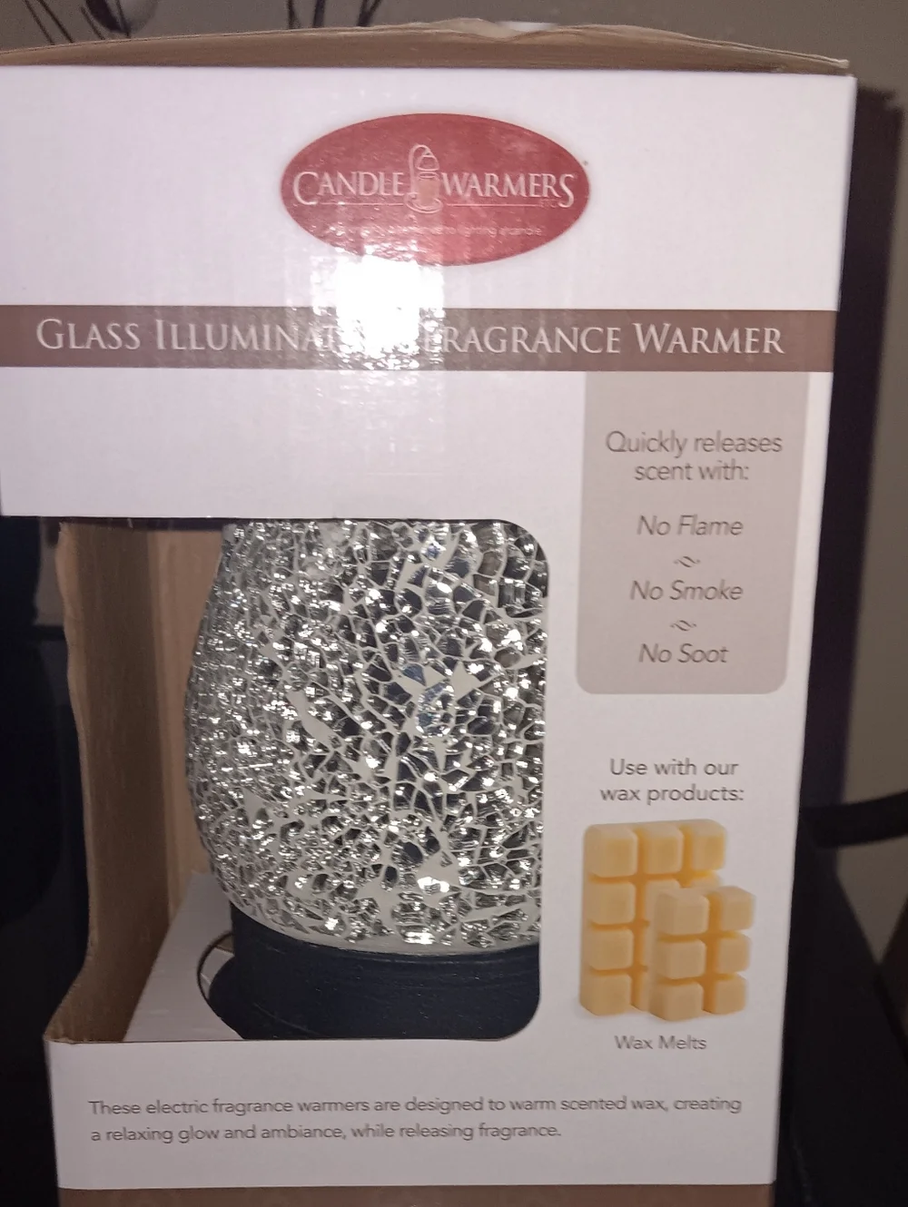 Brand NEW Reflection Glass Illumination Fragrance Warmer - White and Silver
